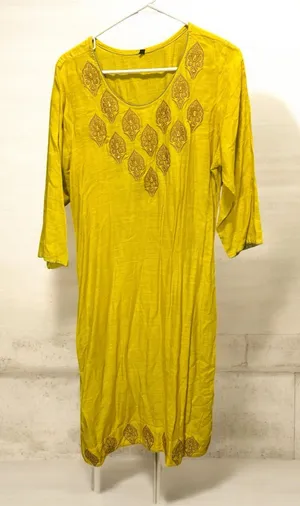 Yellow Embroidered Kurti Tunic Top Womens Size XL Boho Ethnic Casual Straight thumbnail 1