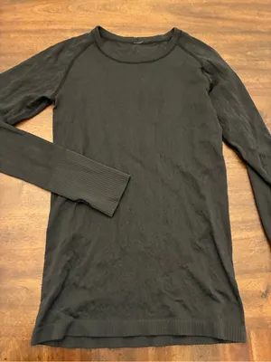 Lululemon Rest Less Pullover Top Women’s 6 Black Long Sleeve Shirt Textured thumbnail 1