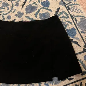 Edikted Dasha Micro Skirt Black‎ small thumbnail 4