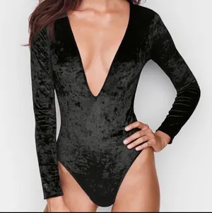 Victoria’s Secret Black Velour Plunge Bodysuit XS NWT thumbnail 3