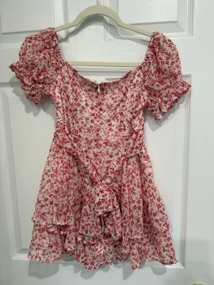 Red Floral Puff thumbnail 2