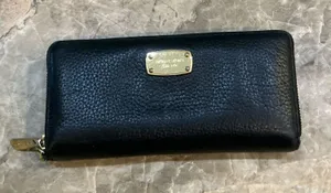 Michael Kors Jet Set Travel Large Continental Wallet in black with gold logo thumbnail 1