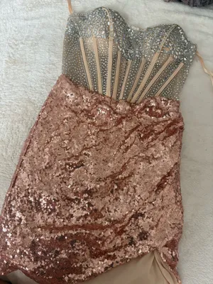 Champagne homecoming dress Gold Size 2 thumbnail 1