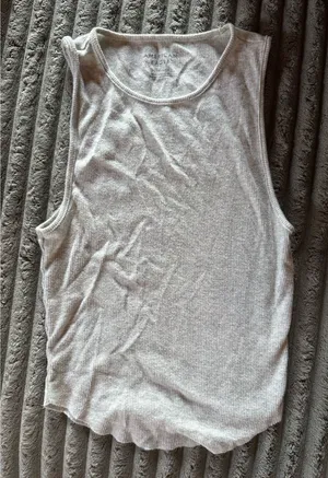 American Eagle cropped tank  thumbnail 1