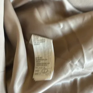 NWOT Abercrombie & Fitch Crepe Relaxed Single Breasted Blazer Jacket thumbnail 6