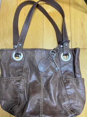 Fossil Leather Purse thumbnail 1