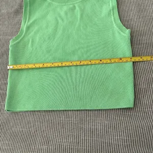 Women’s Zara Trendy Bright Crop Top Shirt Green Sz M Medium Viscose Blend thumbnail 7