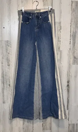 Austin Landing Women’s Size 0 Wide Leg Athletic Jeans Blue Gray Stripe Denim thumbnail 1