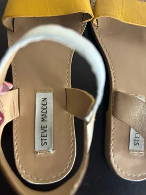 Steve Madden Yellow Front-Strap Sandals with Neutral Wrap Straps thumbnail 10