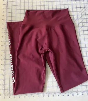 Peloton Flex Leggings in Burgundy Together We‎ Go Far Size S thumbnail 1