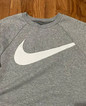 Nike New Gray And White Crew Neck Fri-Fit Sweatshirt XS thumbnail 3
