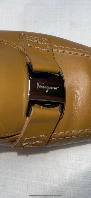 Salvatore Ferragamo thumbnail 11