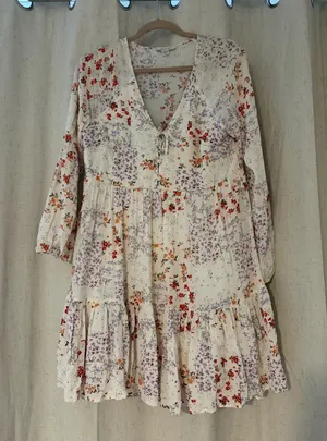 Floral dress Tan Size M thumbnail 1