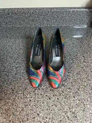 Vintage Stuart Weitzman Multicolor Metallic Swirl Pointed-Toe Pumps thumbnail 2