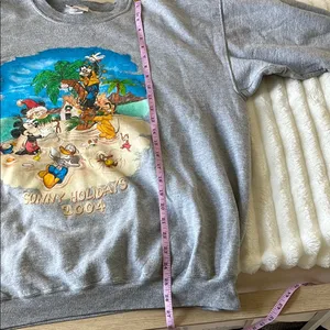 Disney Vintage Crewneck- Sunny Holidays 2004 thumbnail 6