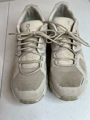 ON Cloud 5 Running Pearl Women’s 9 Sneakers Shoes 59-98773 Cloud Tech Comfort thumbnail 2