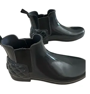 Hunter Refined Chelsea Vertical Quilt Boot Black 10 M, preowned thumbnail 1