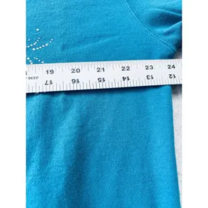 Decorated Originals Womens Blue Rhinestone Snowflake Holiday Sweatshirt Large‎ thumbnail 10