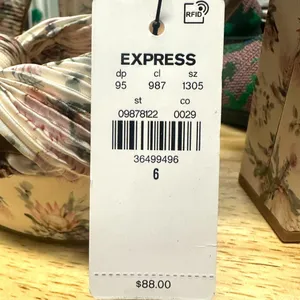 EXPRESS | NWT | 6 | Floral Twist Strap Multi-Color Platform Heeled Sandals thumbnail 5