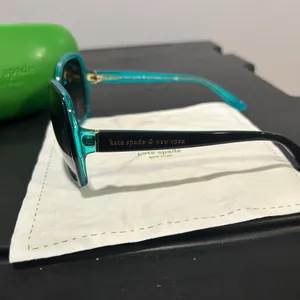 Kate Spade Green Wraparound Sunglasses with Matte Finish thumbnail 10