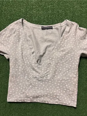 Brandy Melville Gray Floral Wrap Crop Top thumbnail 2