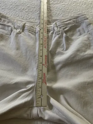 Good American White Wide-Leg Jeans Size 14/32 (fits like a size 8/10) thumbnail 10