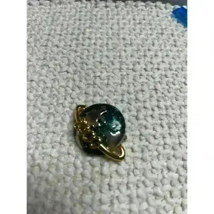 Vintage‎ 2000 Earth brooch Gold thumbnail 4