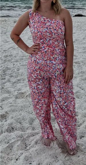 SheIn Jumpsuit thumbnail 1