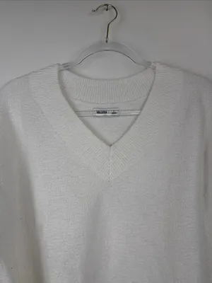 Hollister White Comfy Cloud Oversized V-Neck Sweater Size Small thumbnail 3