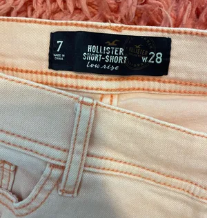 Low Rise Short-Shorts thumbnail 4