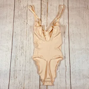 Skims Seamless Sculpt Thong Bodysuit thumbnail 5