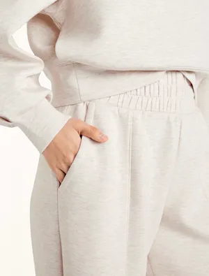 Old Navy High-Waisted Bounce Fleece Wide-Leg Sweatpants thumbnail 3