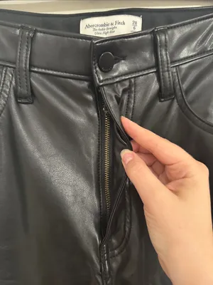 Abercrombie Curve Love Ankle Straight Ultra Hi-Rise Faux Leather Pants 28 thumbnail 8