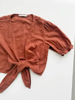 Abercrombie & Fitch Linen Blend Front Tie Cropped Top - Rust - Medium thumbnail 3
