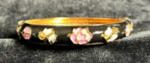 New Black enamel floral bangle bracelet with gold tone accents jewelry 7” thumbnail 1