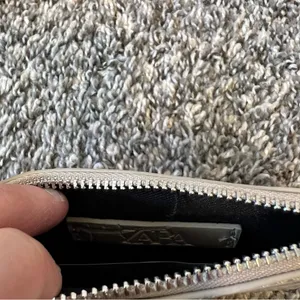 Zara Women’s Gray Croc‎ Like Texture Wallet With Silver Chain thumbnail 8
