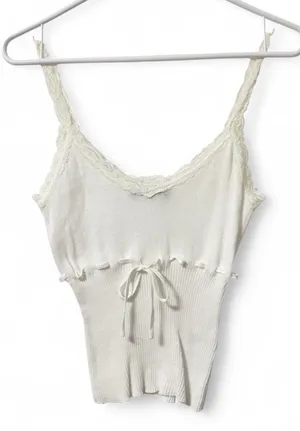Brandy Melville Lace Top thumbnail 1