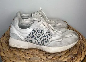 New Balance 327 "Sea Salt" Leopard Print Sneakers thumbnail 1