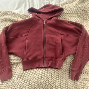 Lululemon Thick Fleece Scuba cropped zip hoodie thumbnail 1