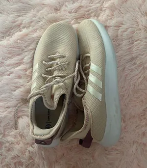 Adidas Shoes Tennis thumbnail 1