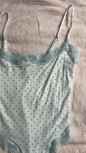 SKIMS Lace Bodysuit thumbnail 5
