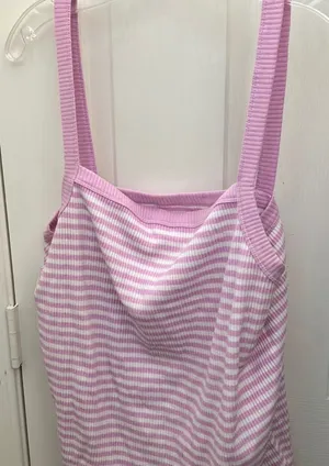 FINAL MARKDOWN Old navy ribbed top xxl thumbnail 1