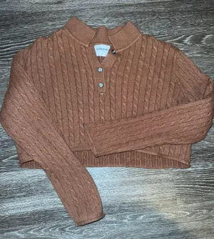 Callahan Brown Cable Knit Sweater Cropped thumbnail 1