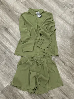 Green 2 piece long sleeves lounge set Size M thumbnail 1