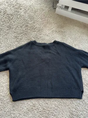 Wild Fable - Cropped V Neck Sweater - M, Black thumbnail 5