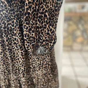 OLD NAVY LEOPARD PRINT DRESS WITH LONG SLEEVES size L thumbnail 5