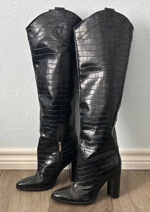 Black Guess Faux Alligator Skin Leather Knee-High Boots NWT thumbnail 1