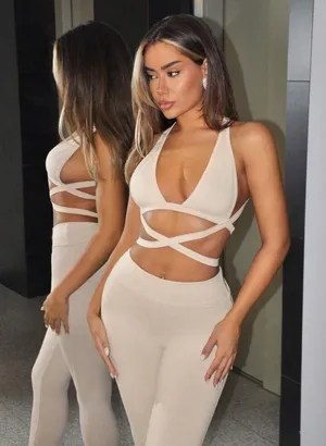 MATCHING TAN SET thumbnail 1