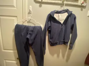 Fabletics outfit thumbnail 4