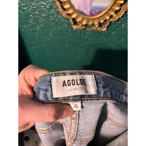 AGOLDE Distressed Straight Leg Jeans Size 25 thumbnail 3
